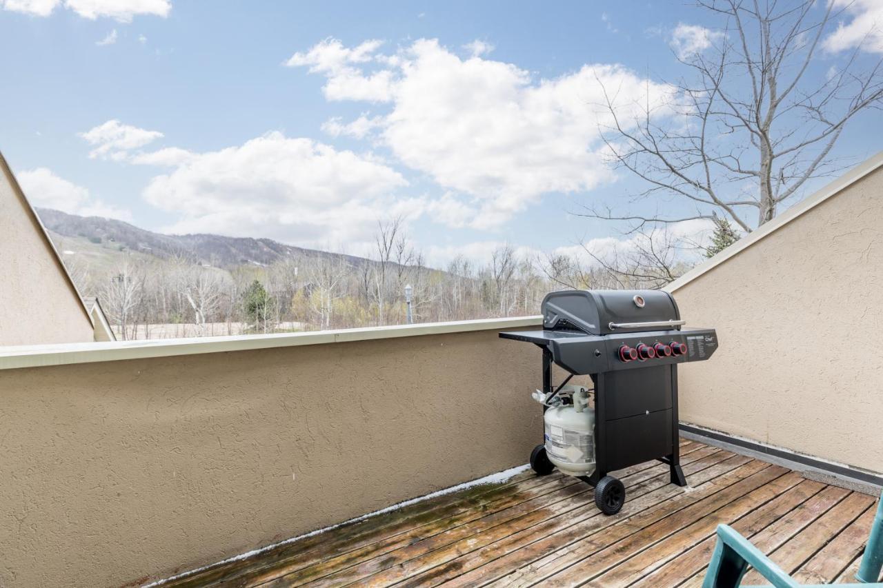 Stunning Townhouse - 3 Bdrm Blue Mountain Village Sauna! Blue Mountains Exterior photo
