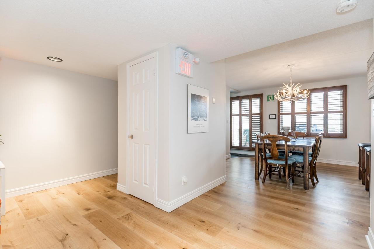 Stunning Townhouse - 3 Bdrm Blue Mountain Village Sauna! Blue Mountains Exterior photo