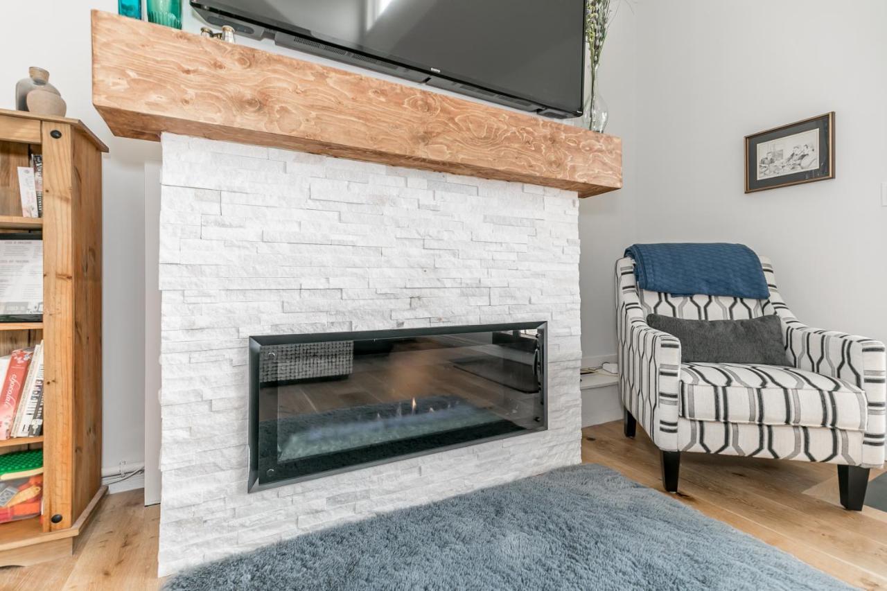 Stunning Townhouse - 3 Bdrm Blue Mountain Village Sauna! Blue Mountains Exterior photo