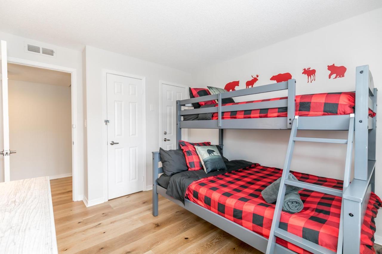 Stunning Townhouse - 3 Bdrm Blue Mountain Village Sauna! Blue Mountains Exterior photo