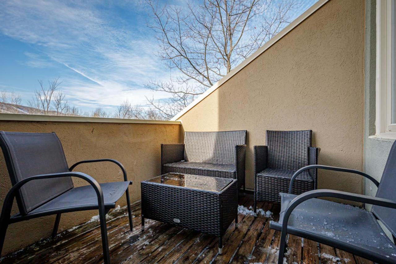 Stunning Townhouse - 3 Bdrm Blue Mountain Village Sauna! Blue Mountains Exterior photo