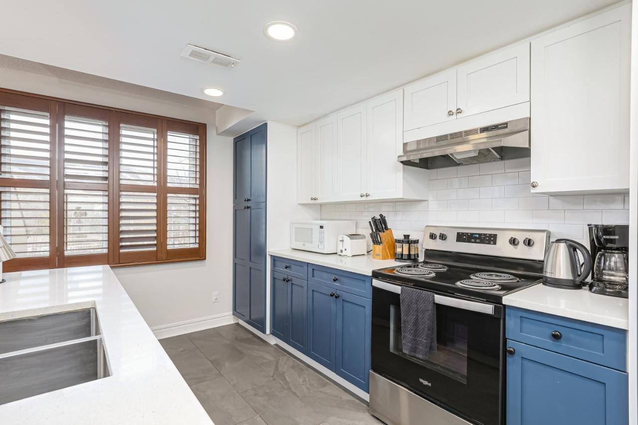 Stunning Townhouse - 3 Bdrm Blue Mountain Village Sauna! Blue Mountains Exterior photo